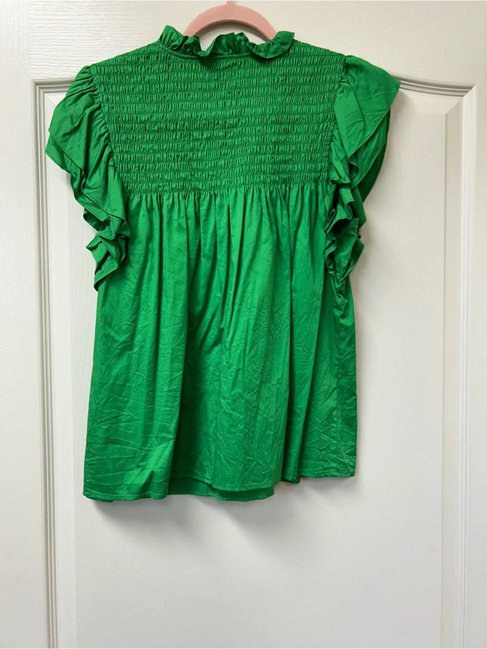 CROSBY by Mollie Burch Emerald Green Smocked Flutter Sleeve Top - Picture 4 of 4